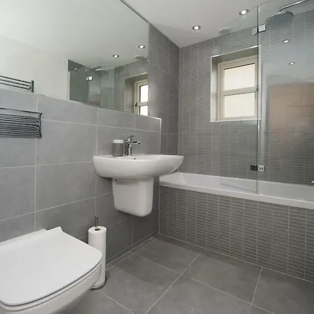 St George's Three By Serviced * Harrogate