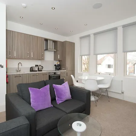 St George's Three By Serviced Apartment Harrogate